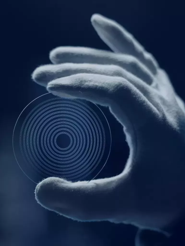 Come funzionano le lenti Essilor?